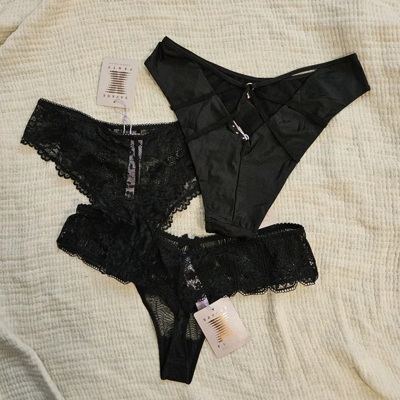 Savage X Fenty Black Panties Set Of 3 - Picture 2 of 2